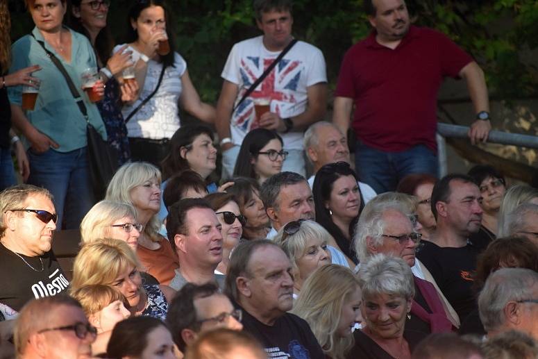 Koncert The Beatles Revival a Karla Kahovce v Letním kině Rakovník