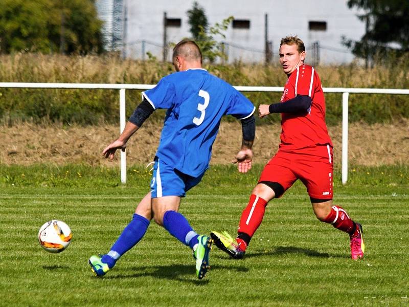 Fotbalisté Oráčova zdolali ve 4. kole III. třídy Šanov 5:1.