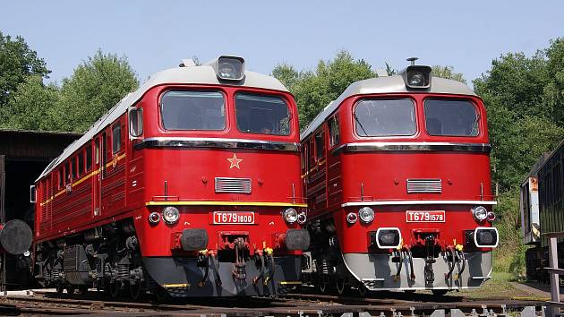 Historické motorové lokomotivy řady T 679.1, kterým se přezdívá Sergej.