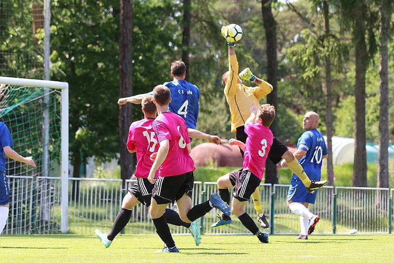 Z fotbalového utkání krajské I.B třídy Tatran Rakovník B - SK Lány (6:0)