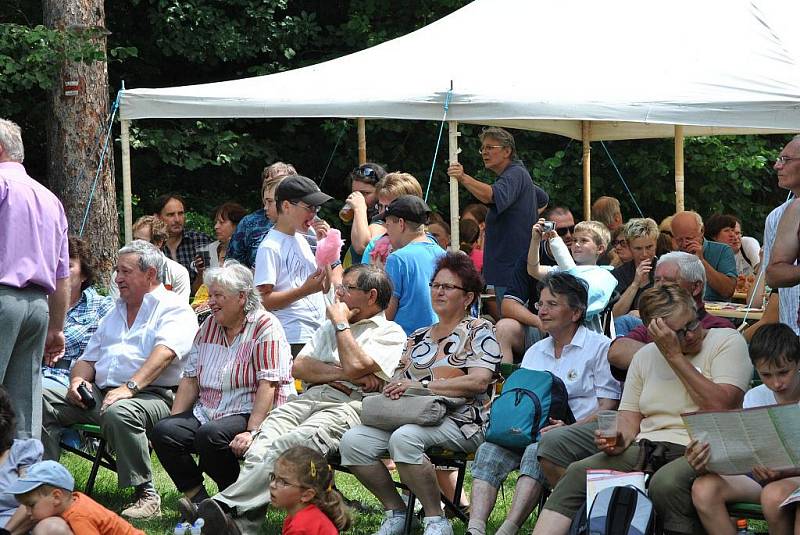 Odhalení unikátní sochy Jana Husa na Krakovci