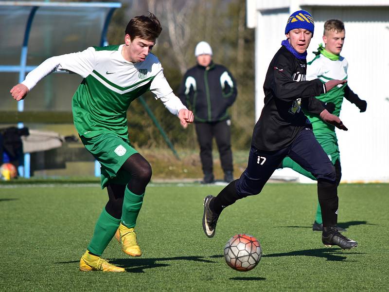 Derby mezi staršími dorostenci Tatranu a SK dopadlo lépe pro svěřence Václava Ecka. Tatranští vyhráli 3:0