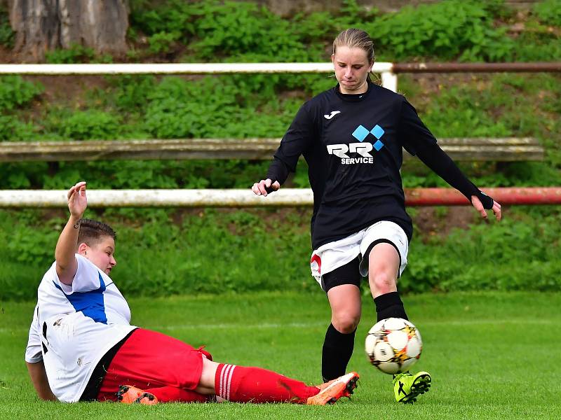 Pavlíkovské Lvice vyhrály v dalším kole divize žen v Brňanech 6:1.