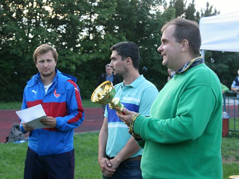 V mládežnickém fotbalovém turnaji MRak Cup triumfovala v kategorii U14 Vlašim, v kategorii U15 byl nejlepší Motorlet. 