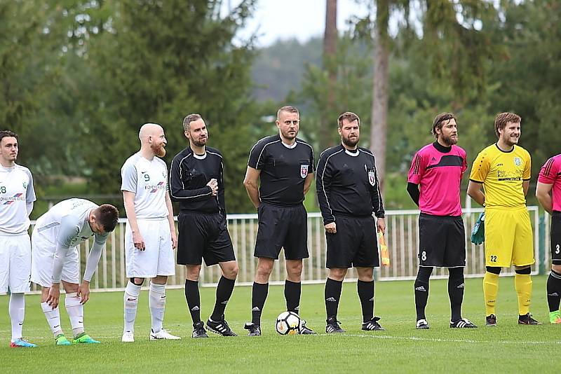 Z divizního fotbalového utkání Tatran Rakovník - Polaban Nymburk (3:0)