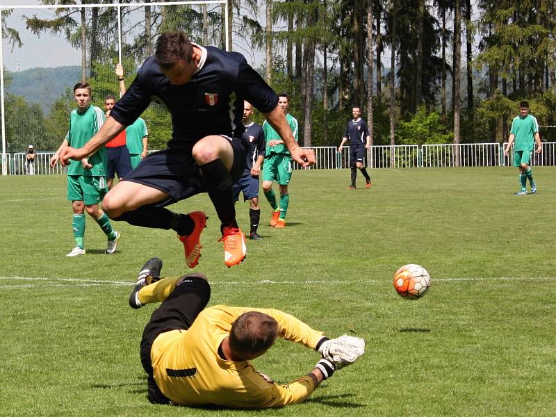 Fotbalisté Rezervy Tatranu Rakovník prohráli s Libušínem 1:2.