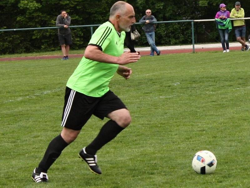 Fotbalisté Olympie porazili ve šlágru 22. kola okresního přeboru Městečko 3:1.