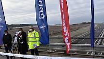 Slavnostní otevření desetikilometrového úseku dálnice D6.