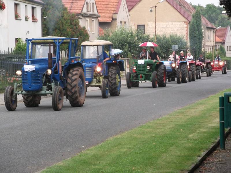 Druhá Hředelská traktoriáda