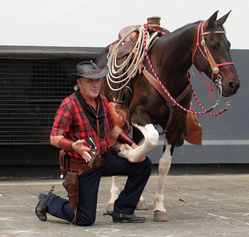 Country a western den aneb Hurá na prázdniny v letním kině v Rakovníku.