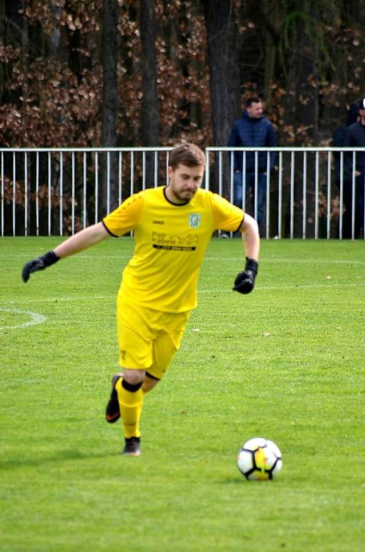 Z divizního fotbalového utkání Tatran Rakovník - Brandýs nad Labem (1:0)