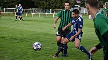 Fotbalisté TJ Slavoj Mýto (na archivních snímcích hráči v modrých dresech) porazili divizní Tochovice 3:1.