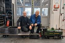 Rodina Mikudíkových poprvé představí v plné kráse novou parní lokomotivu.