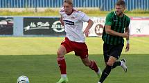 Fotbalisté FC Rokycany (na archivním snímku hráči v zelených dresech) porazili Jindřichův Hradec 2:0 a slaví třetí výhru v řadě.