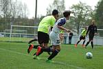 Ve fotbalové krajské soutěži žáků podlehla rezerva FC Rokycany fyzicky vyspělejšímu soupeři z Horšovského Týna 2:7 po poločase 0:2.