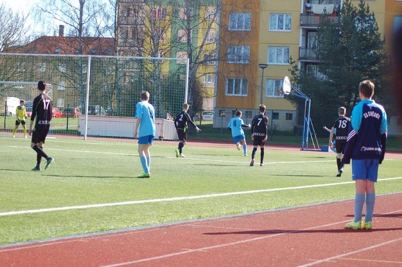 Fotbaloví starší žáci FC Rokycany válí v krajském přeboru.