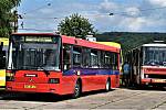 Dva autobusy Škoda Ab21, vyrobené před 25 lety v Ostrově nad Ohří, jsou součástí Muzea dopravy ve Strašicích. Půjčili si je norští filmaři a oblékli je do barev hromadného přepravce v Oslu.