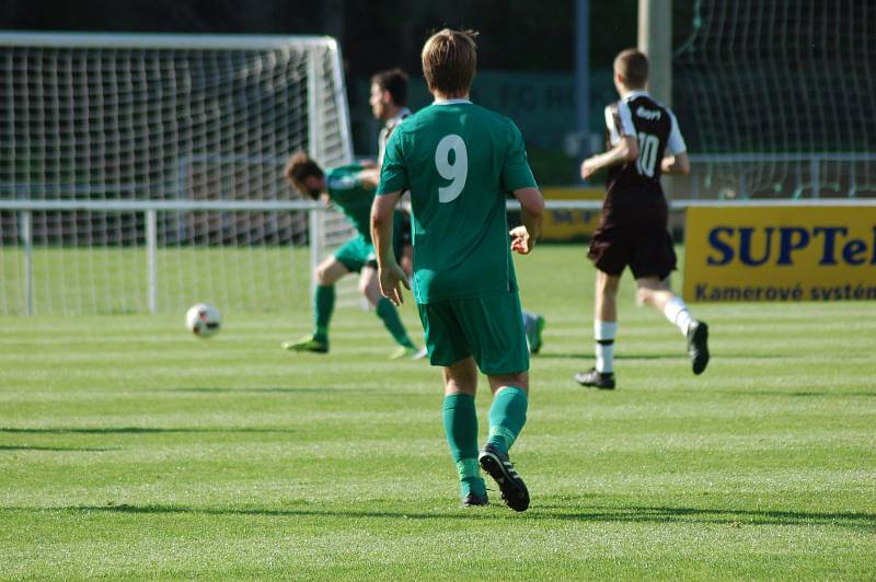 Divizní muži FC se v existenčním duelu museli spokojit s jediným bodem. Při pobytu ve spodních patrech tabulky jim moc nepomohl.