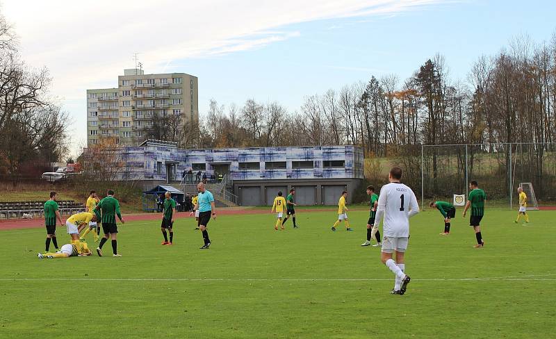 Jindřichův Hradec - FC Rokycany 3:1  Foto: Petr Ženíšek