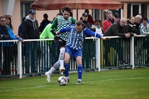 FORTUNA divize A, 18. kolo: FC Rokycany (na snímku fotbalisté v zelených dresech) - SK Hořovice (modří) 4:1.