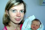 Anna KROCOVÁ z Hrádku u Rokycan si pro svůj příchod na svět vybrala datum 29. ledna. Narodila se v 17.45 hodin. Anička při narození vážila 3750 gramů a měřila 53 cm. Tatínek byl na sále rokycanské porodnice přítomen.