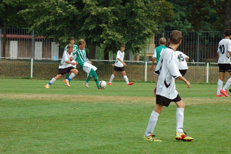 První ligový zápas starších žáků FC Rokycany U15. 