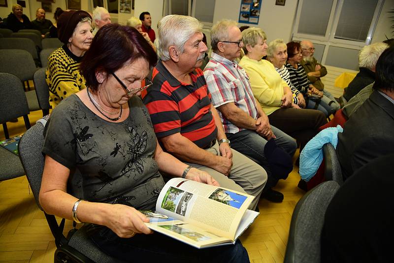 Křest knížky Tajemství řeky Klabavy ve Strašicích