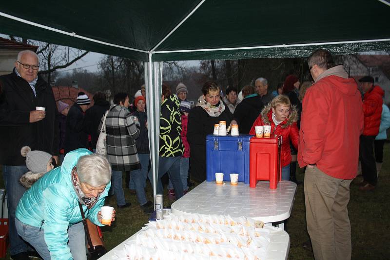 Advent ve Zvíkovci.