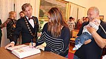 Slavnostního aktu vítání občánků se ujal starosta města Jan Altman.