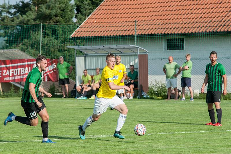 Domažlice - Rokycany (v zeleném) 2:2.