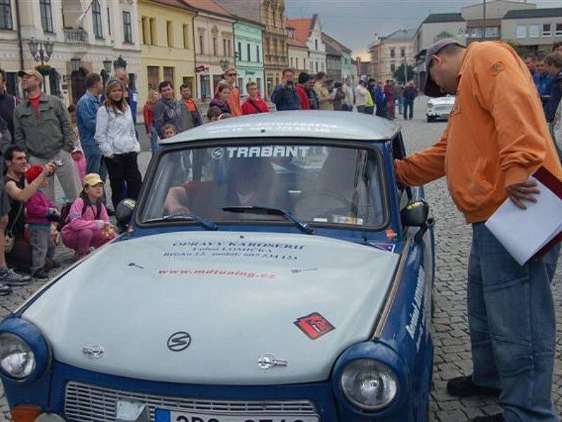 Víkendová rallye na Rokycansku