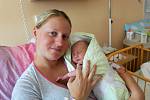MATYÁŠ KŮRKA z Hromnice se narodil 22. června, pět minut před jedenáctou dopoledne jako první dítě rodičů Lucie a Vladimíra. Ti se nechali pohlavím miminka překvapit až na porodní sál. Tatínek byl u porodu statečný. Váha 3310 g.