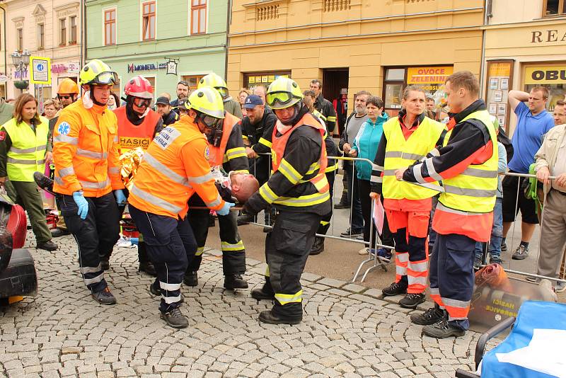 V Rokycanech se konal Memoriál Jindřicha Šmause. Týmy složené z hasičů a zdravotnické záchranné služby soutěžily ve vyprošťování a ošetření zraněných při simulovaných dopravních nehodách.