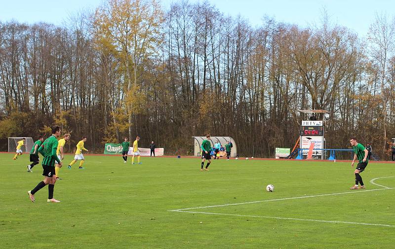 Jindřichův Hradec - FC Rokycany 3:1  Foto: Petr Ženíšek