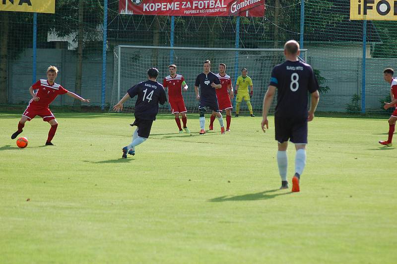 Slavoj Mýto - SK Petřín Plzeň  0:7  (0:2)