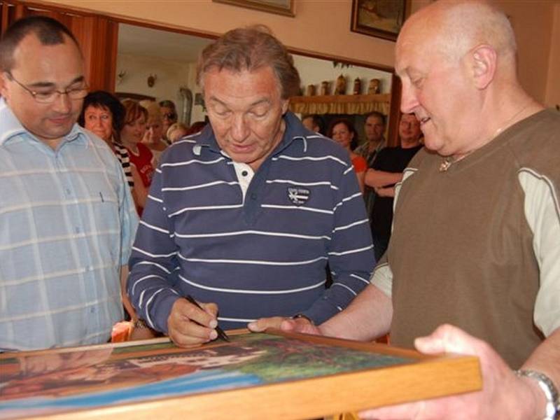 Karel Gott doplnila galerii ve Svaťáku.