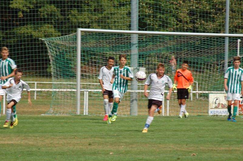 První ligový zápas starších žáků FC Rokycany U15. 