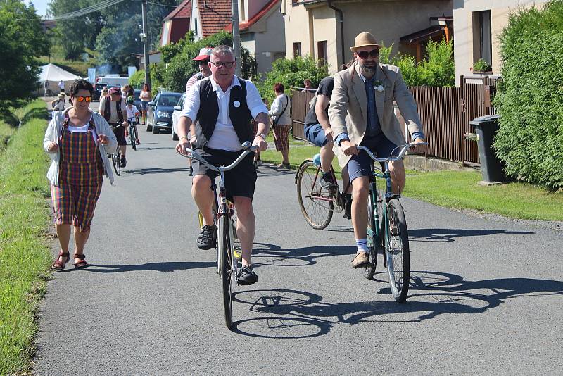 O víkendu se konal 31. ročník srazu milovníků historických bicyklů a vícekol