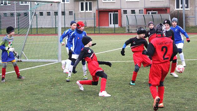 Lednový turnaj fotbalových starších přípravek na Jižním předměstí.