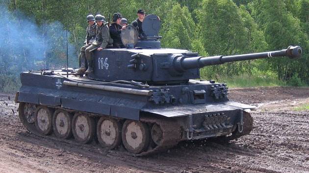 Replika německého tanku Tiger.