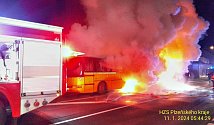 Požár autobusu v Líních.