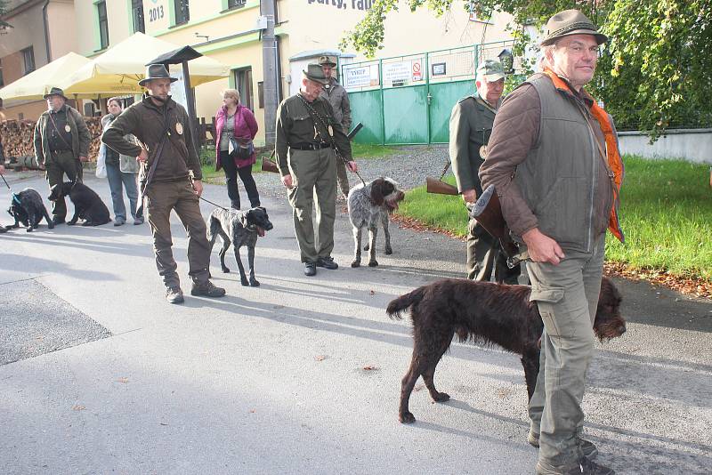 Osmnáct chovatelů soutěží dva dny především v honitbách na Rokycansku