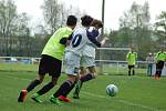 Ve fotbalové krajské soutěži žáků podlehla rezerva FC Rokycany fyzicky vyspělejšímu soupeři z Horšovského Týna 2:7 po poločase 0:2.