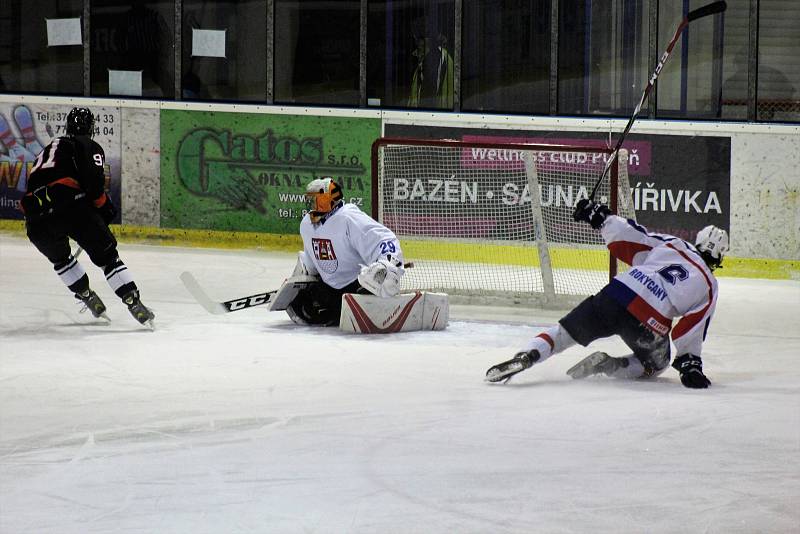 HK Rokycany - Rebel Nejdek  0:2