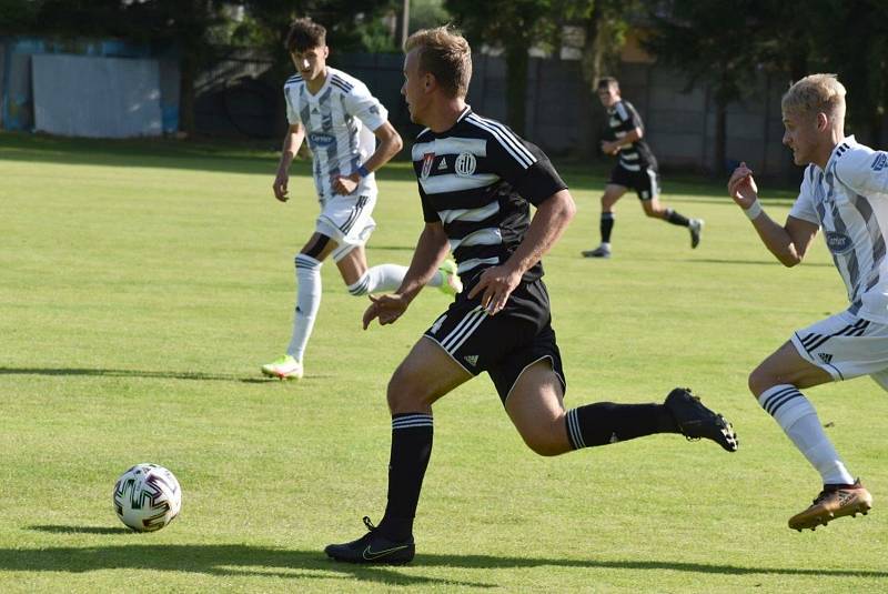 Slavoj Mýto - SK Dynamo Č. Budějovice B  0:4  (0:3)