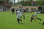 Ve fotbalové krajské soutěži žáků podlehla rezerva FC Rokycany fyzicky vyspělejšímu soupeři z Horšovského Týna 2:7 po poločase 0:2.