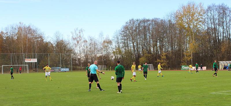 Jindřichův Hradec - FC Rokycany 3:1  Foto: Petr Ženíšek