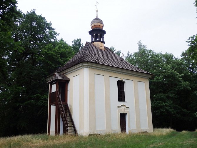 Kaple sv. Vojtěch v Ostrovci-Lhotce.