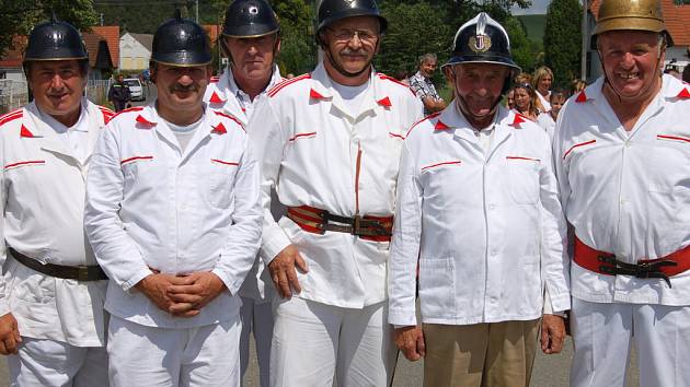 Dobrovolní hasiči v Příkosicích slavili sto let od založení sboru.