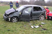  Na dálnici D5 v úseku Mýto – Svojkovice havarovalo v pondělí ráno osobní vozidlo.